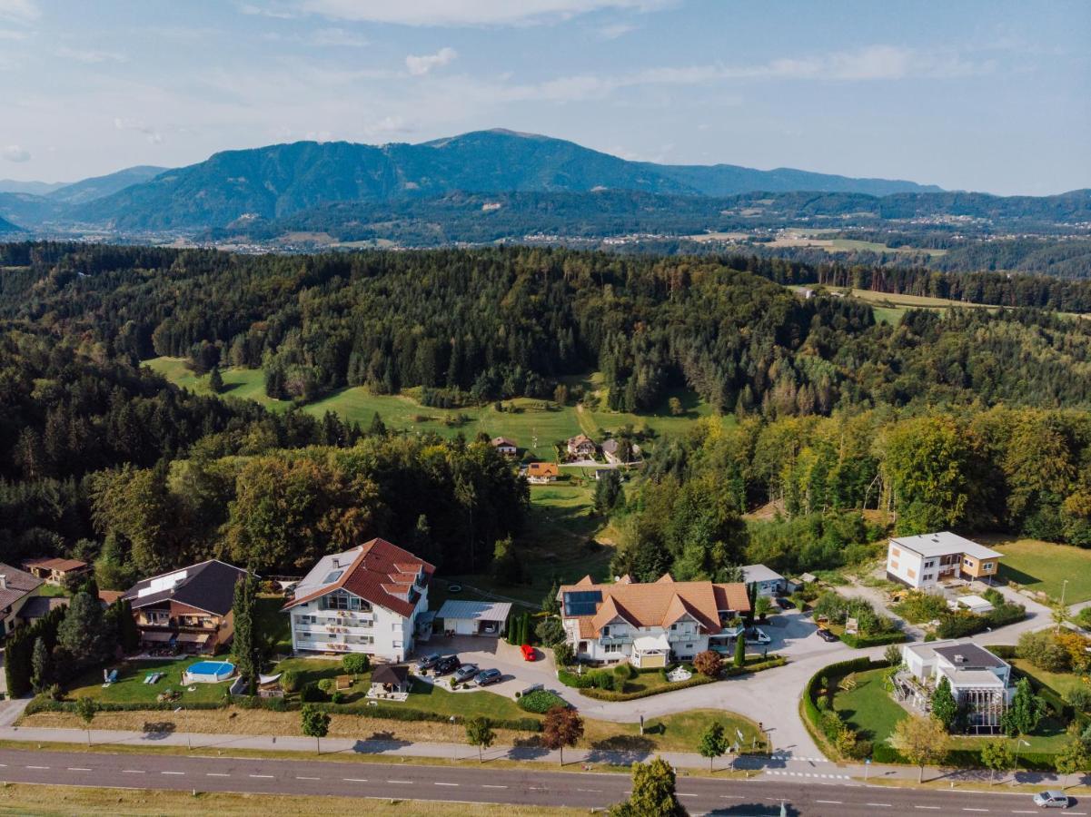 Ferienwohnungen Panorama Harrys Bike Tours Villach Bagian luar foto