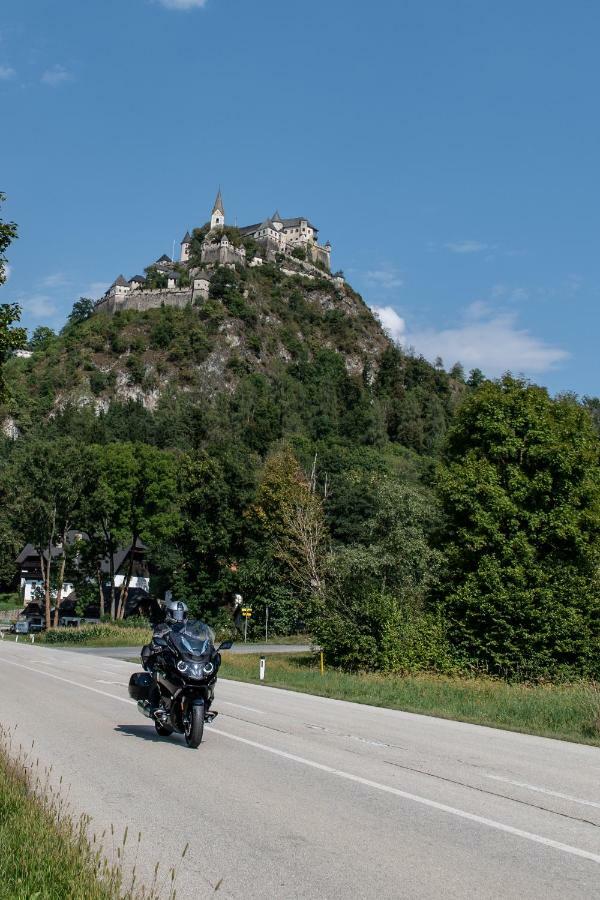 Ferienwohnungen Panorama Harrys Bike Tours Villach Bagian luar foto