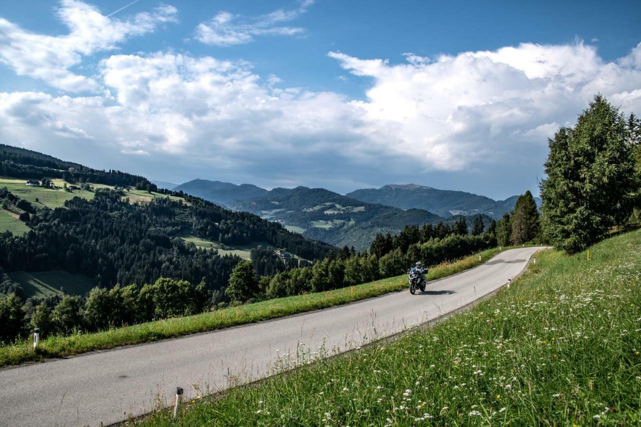 Ferienwohnungen Panorama Harrys Bike Tours Villach Bagian luar foto